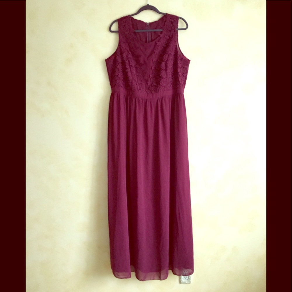 ModCloth Gorgeous Long Dress - Picture 2 of 8